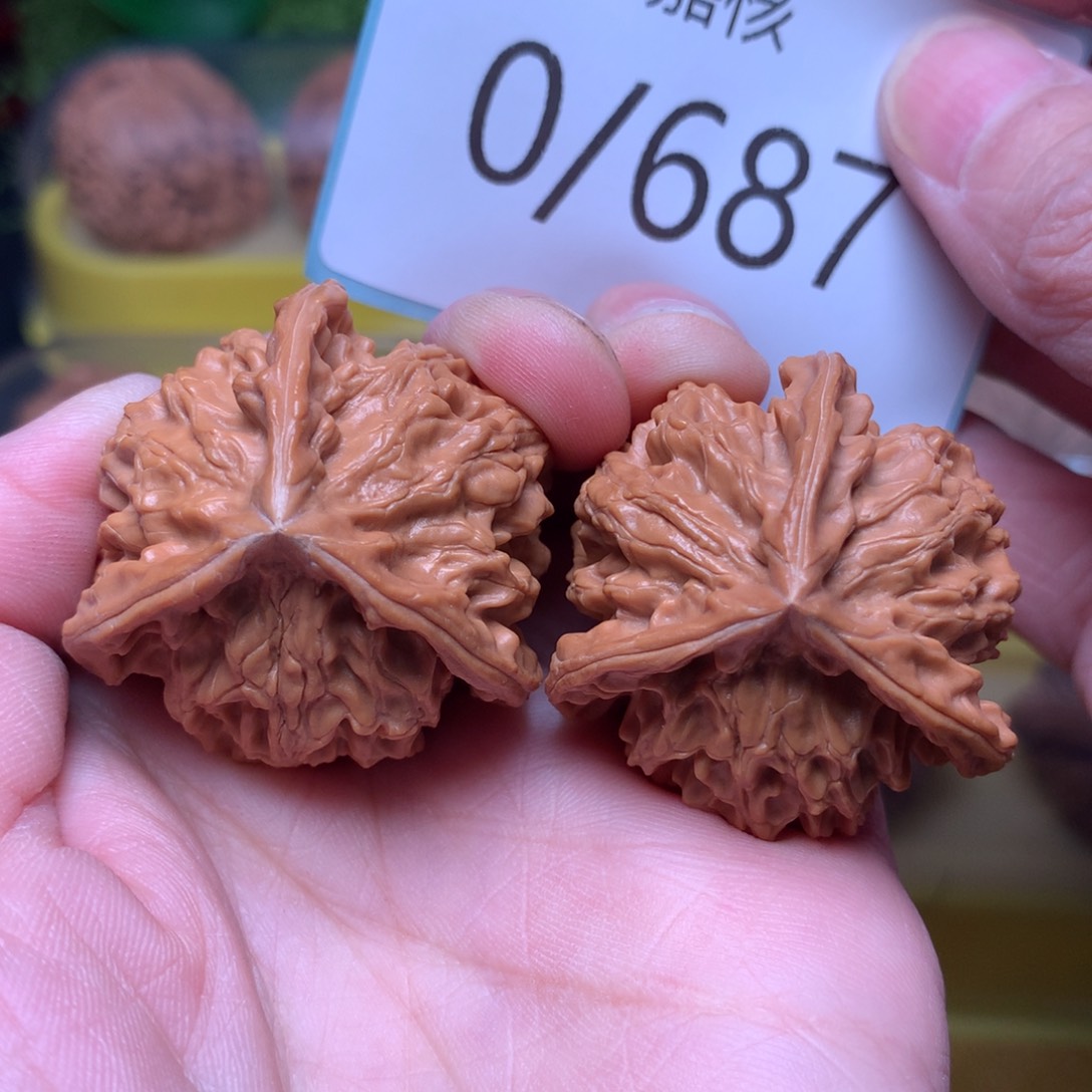 文玩核桃把件盘山球奔36