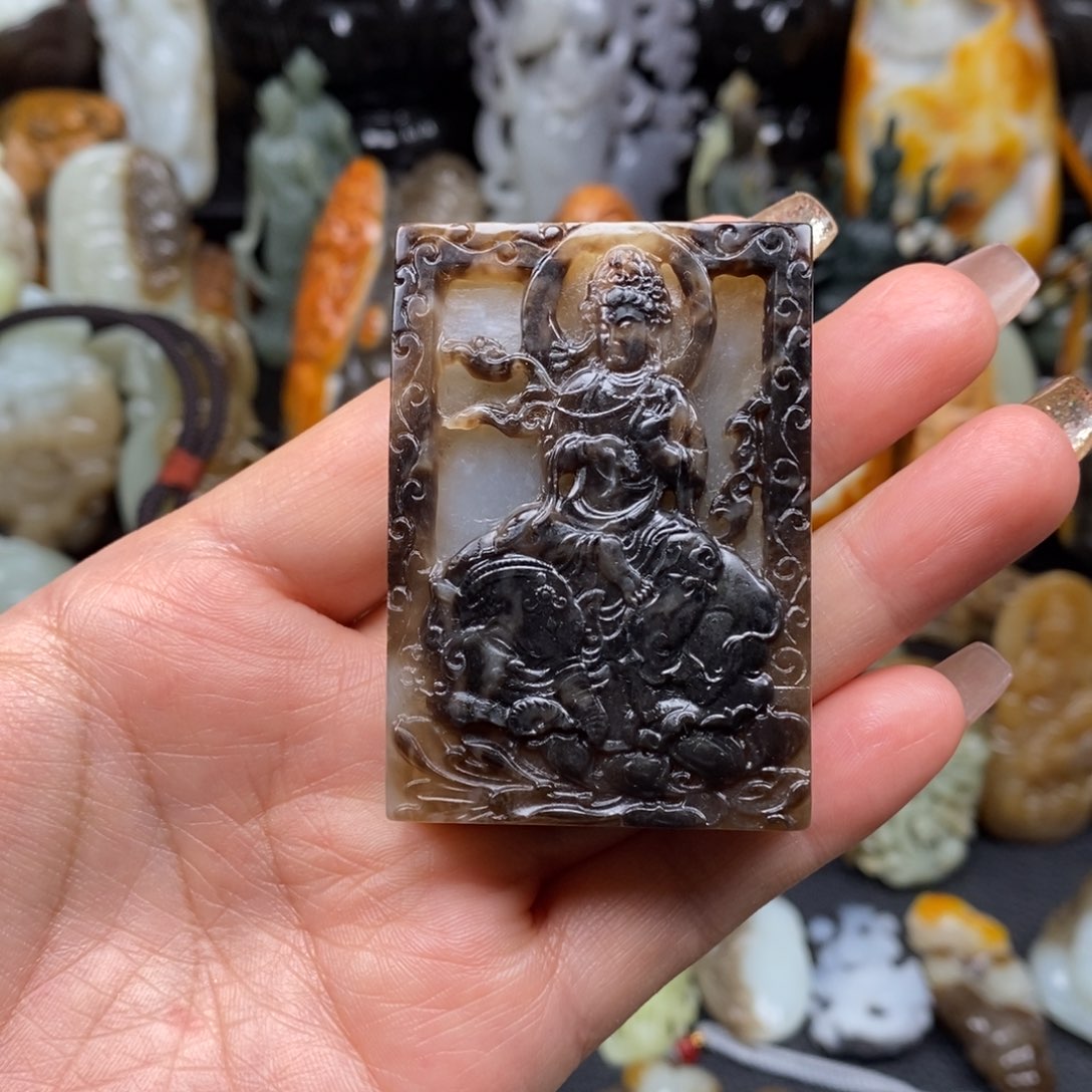 和田玉颈饰未镶嵌丹*舰