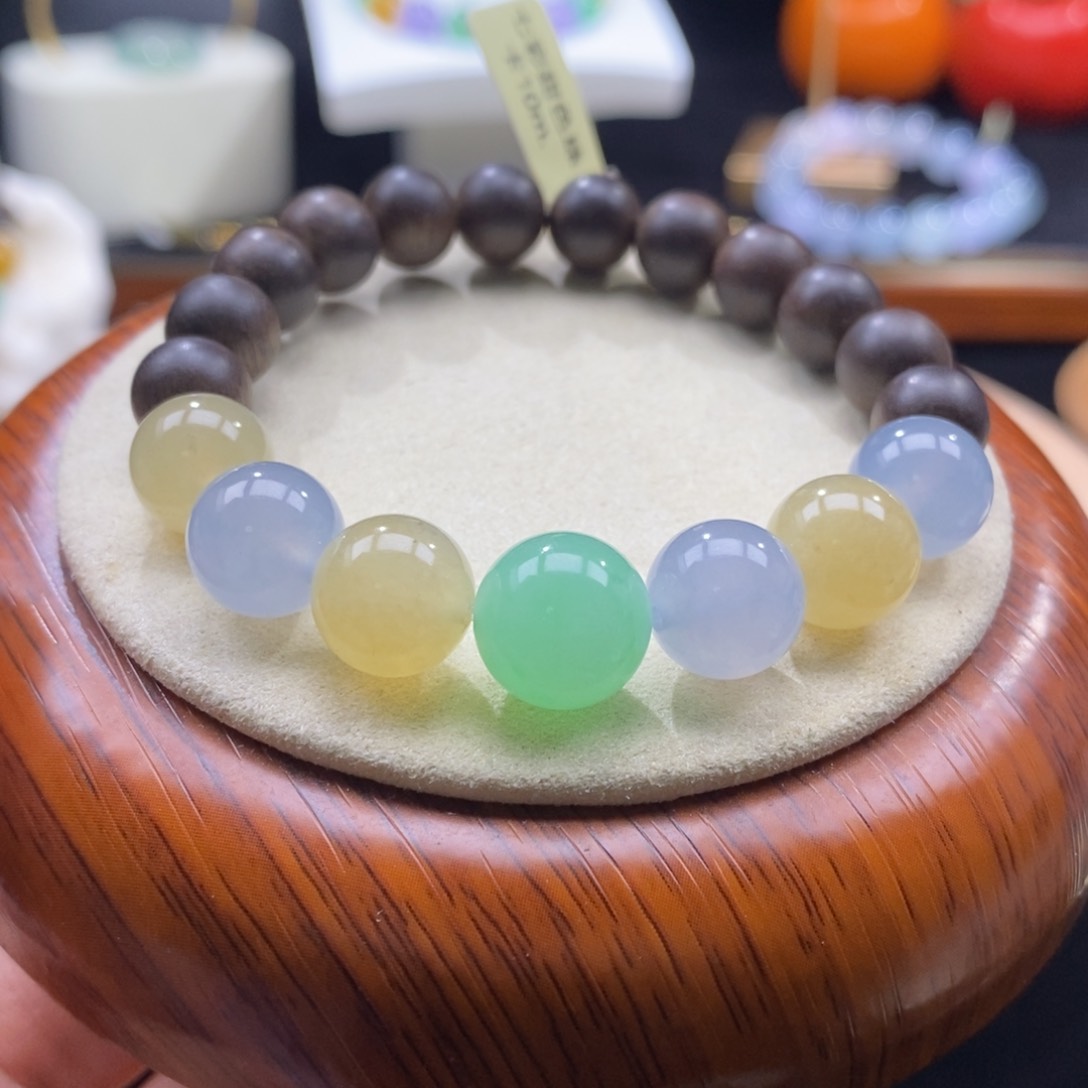 手串沉香木翡翠七彩甜色系木带宝手串