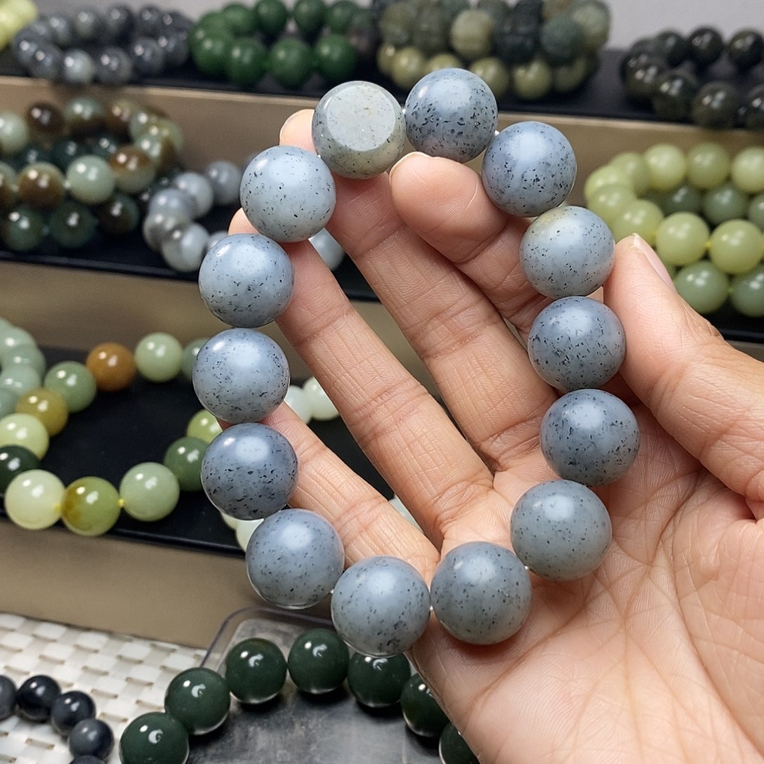 和田玉未镶嵌手链卡16