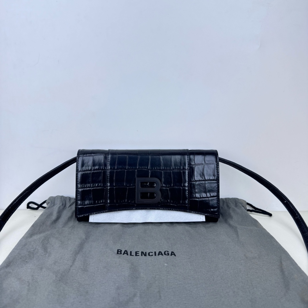 99新 Balenciaga/巴黎世家 云朵奢品/巴黎世家 沙漏woc 鳄压/98新