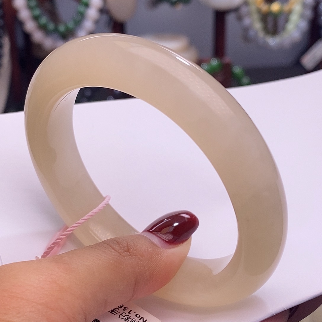 和田玉孤品老矿料红粉毕业级手镯57未镶嵌