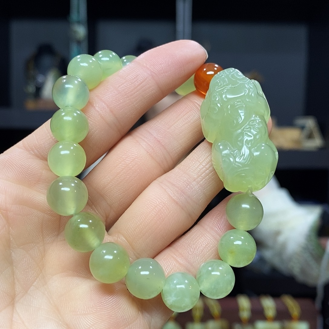 岫玉挂件吊坠未镶嵌