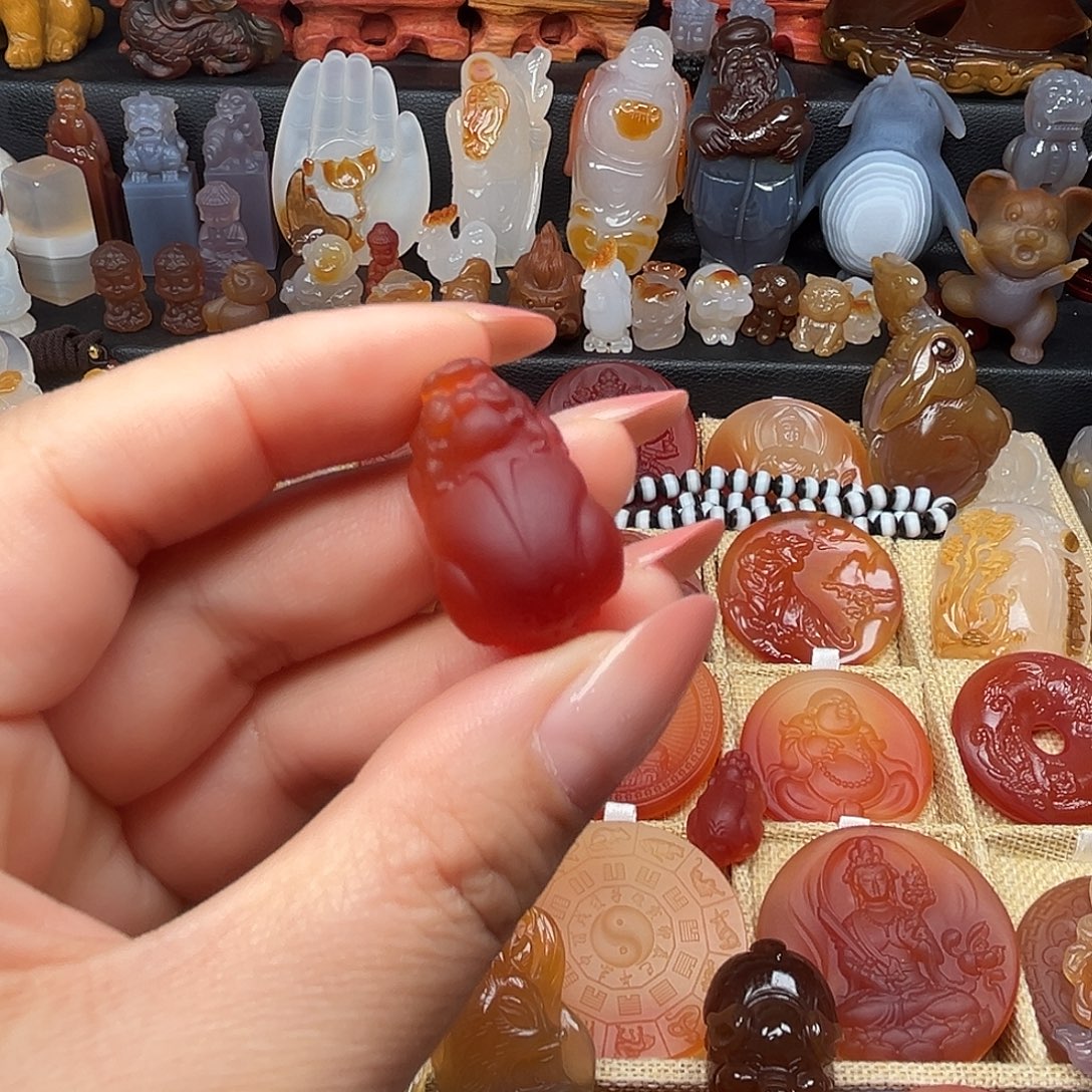 玛瑙/玉髓未镶嵌颈饰