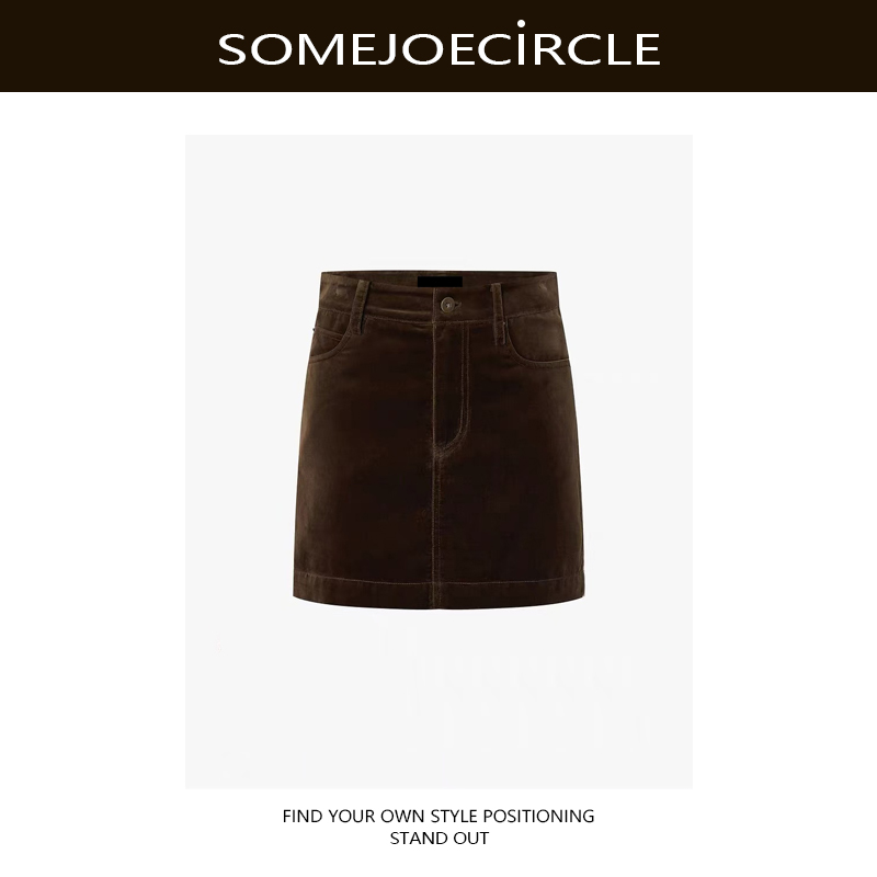 【DZ】SOMEJOECIRCLE【丝绒短裙】新品复古棕绒中腰直筒半身裙女K7365