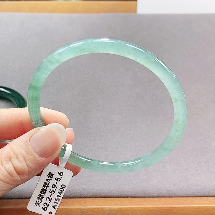 【闪购商品】翡翠手镯（圆镯）未镶嵌