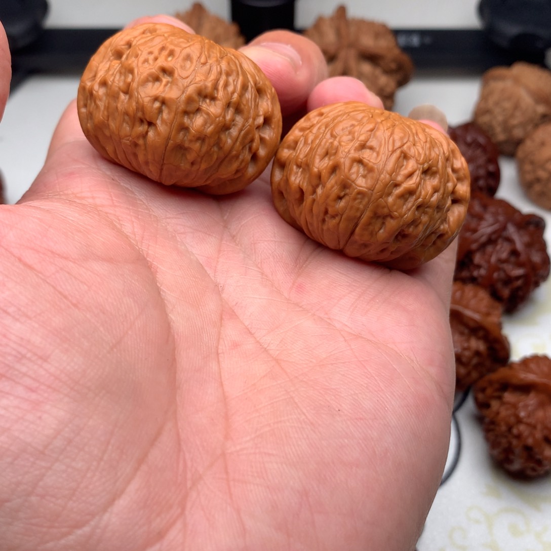 文玩核桃把件铁锤40.5