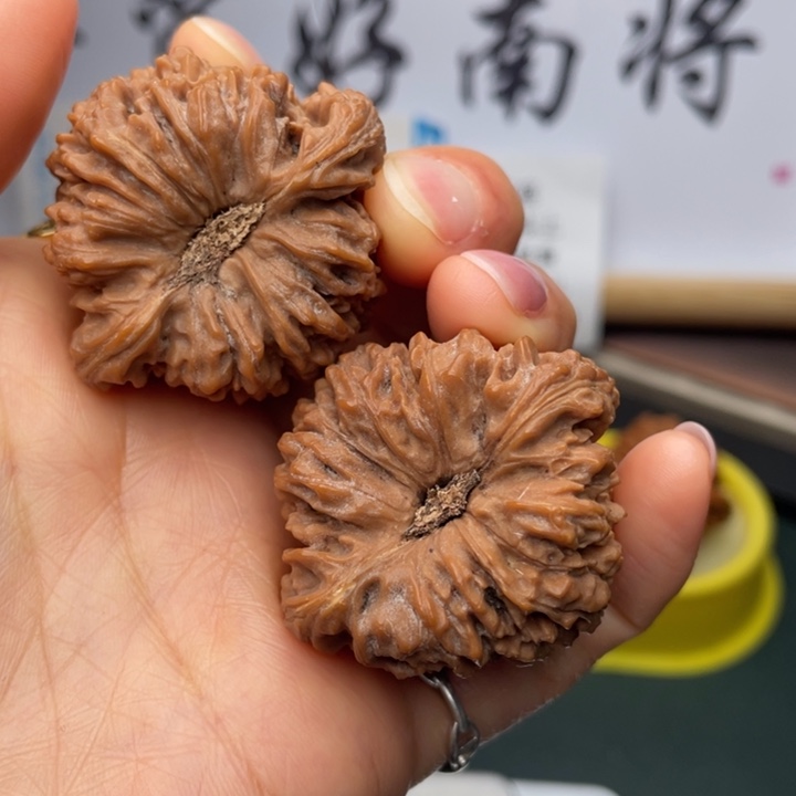 文玩核桃吊坠413841尺拉丝酒杯大奥迪天眼气门