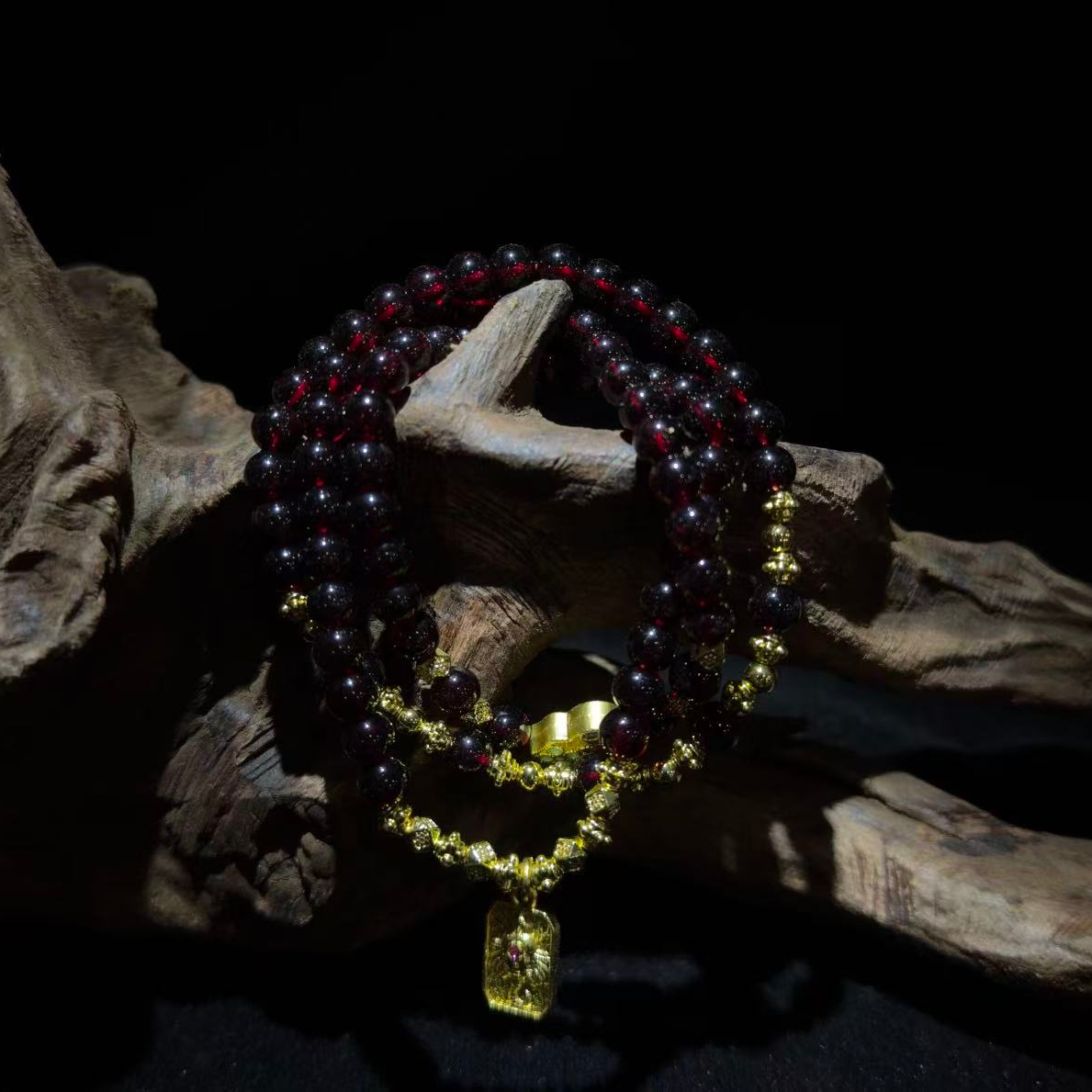 DL 1341 6mm石榴石+粉紫葫芦+大象头盾牌