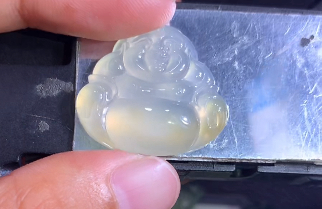 天然缅甸翡翠黄翡佛公
