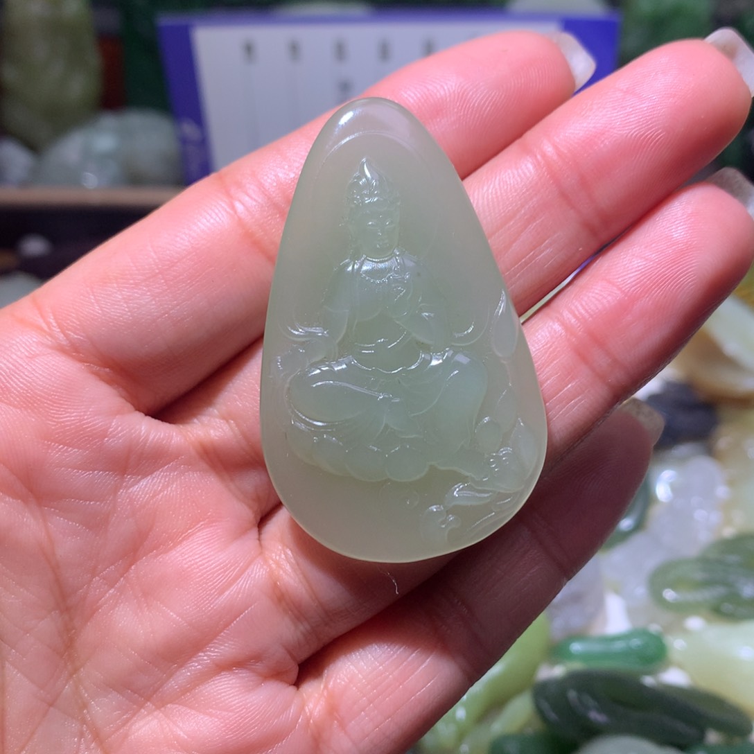 颈饰未镶嵌和田玉