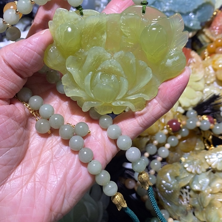 岫玉岫玉吊坠未镶嵌