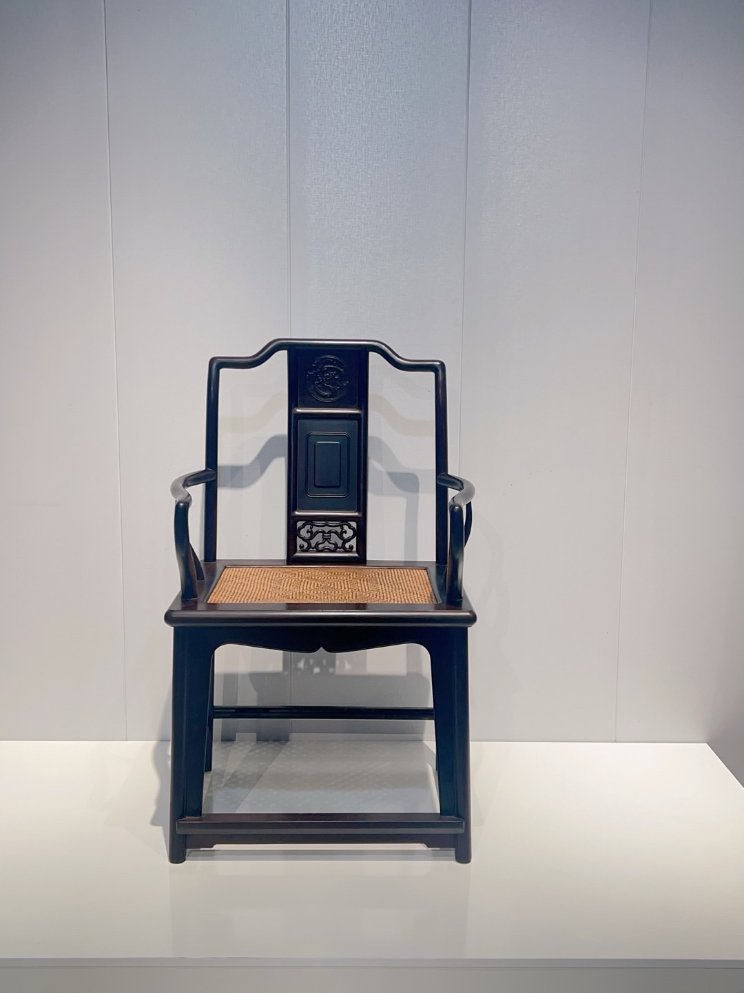 苏工老红木高靠背南官帽，58乘45乘99公分