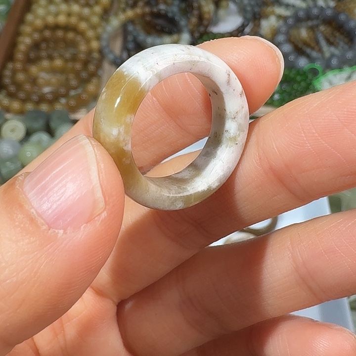 和田玉未镶嵌戒指17.3内径52