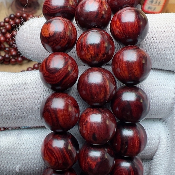 木木本海南红降花梨公12圆珠单圈