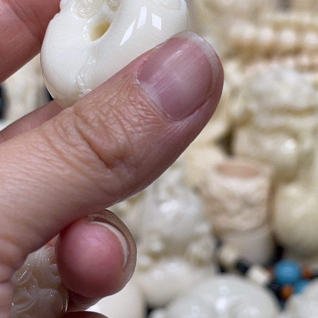 淼***焱把件猛犸象牙平安扣