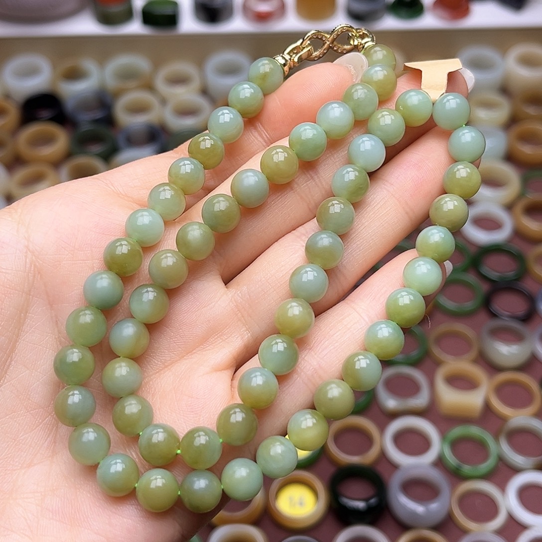 和田玉未镶嵌戒指卡8薄荷奶绿