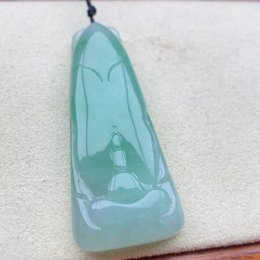 翡翠未镶嵌颈饰吊坠49