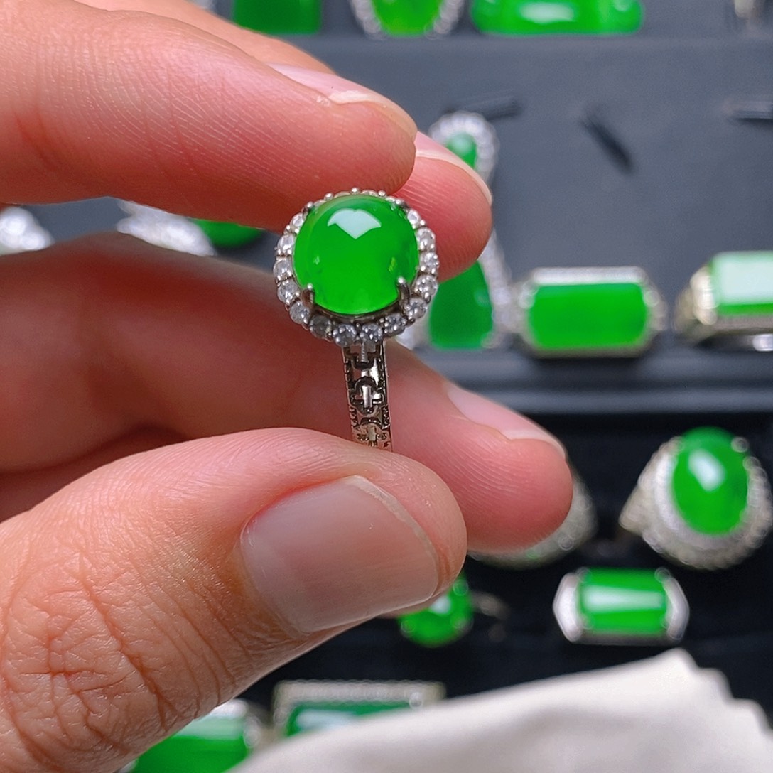 银S925镶嵌戒指翡翠戒指