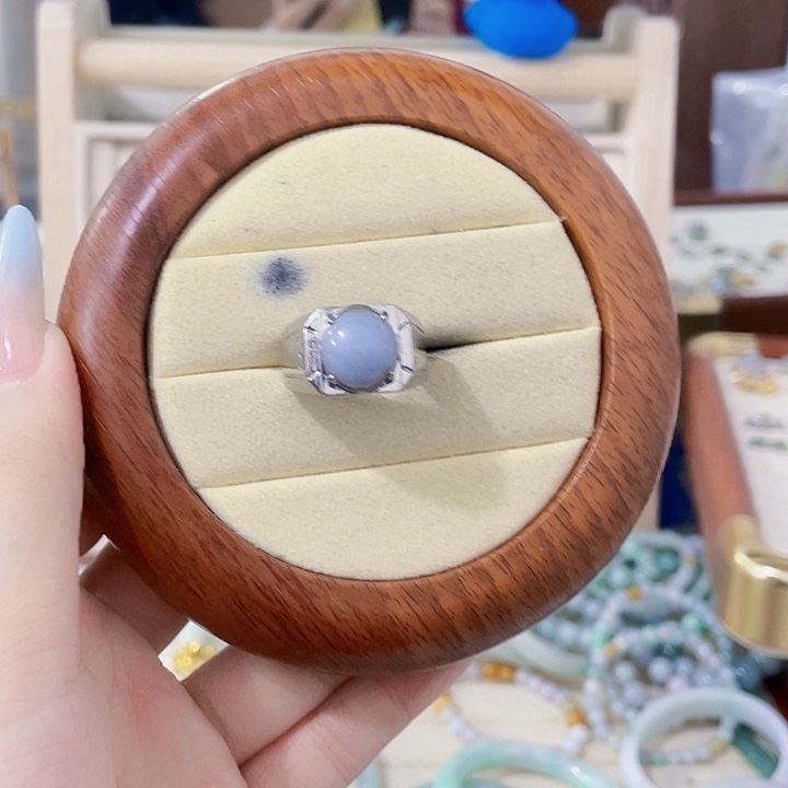 翡翠未镶嵌颈饰天然翡翠Ａ货