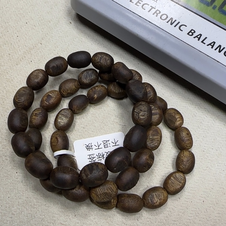沉香木手串奇楠沉香留疤单圈6g+多样性发一条