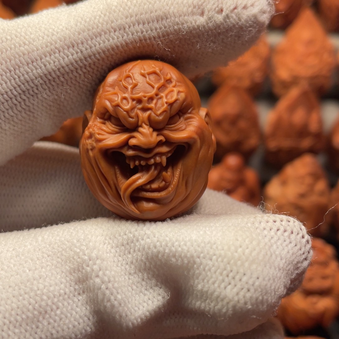 橄榄核吊坠毒液恶僧