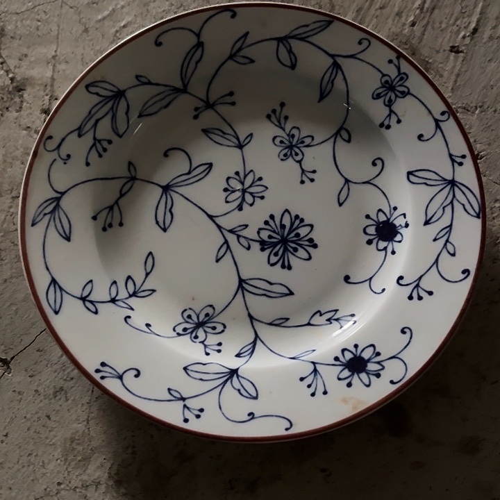 陶陶瓷盘一个陶瓷