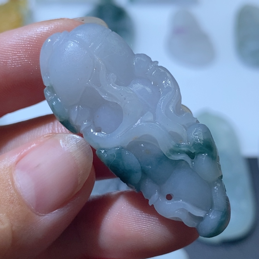 未镶嵌定制翡翠毛货