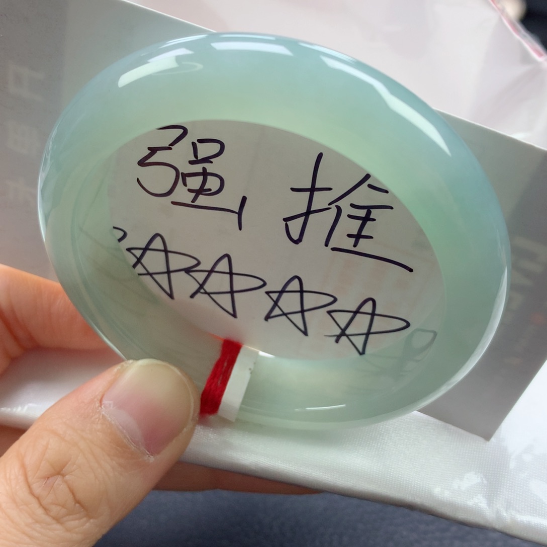 翡翠手镯未镶嵌52正