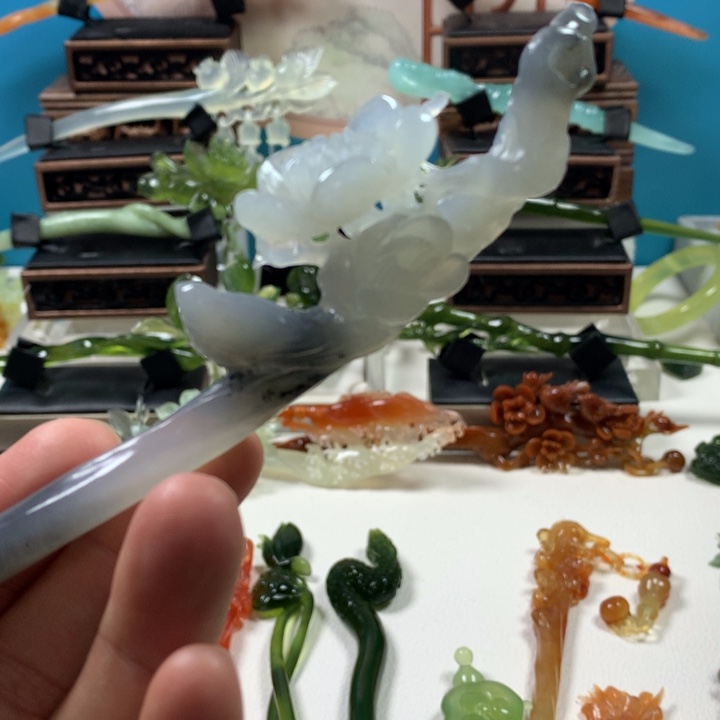 蛇纹石玉未镶嵌发簪