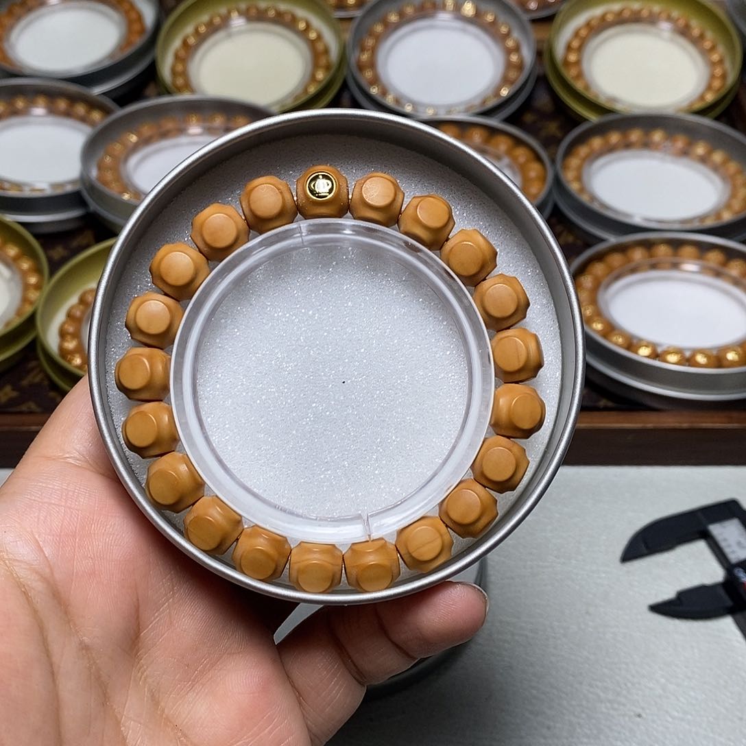 猴头核桃手串62号全品机甲六方10左右