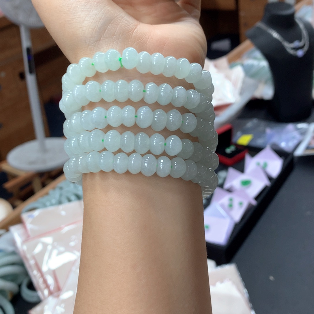 未镶嵌手链翡翠多样性发1