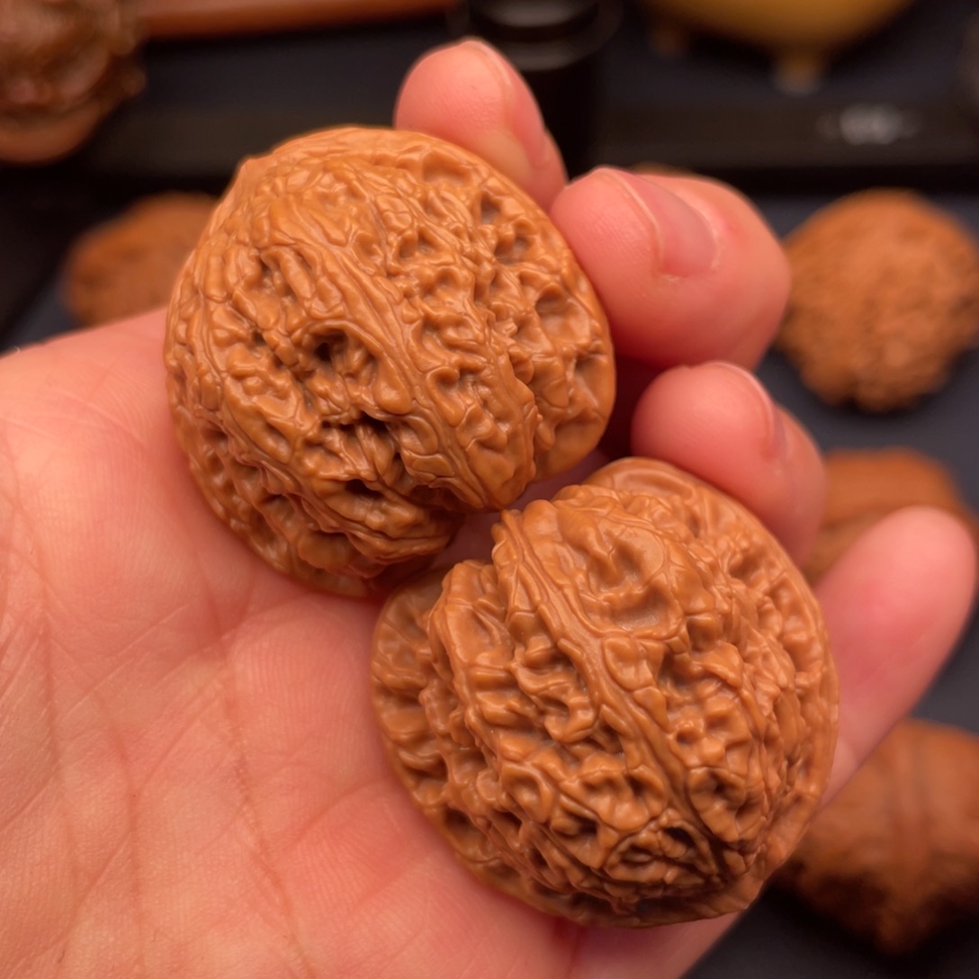 把件文玩核桃34全品红宝石