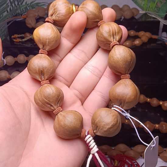 手串/手链橄榄核橄榄核三花铁核手串2.3（瑕疵）