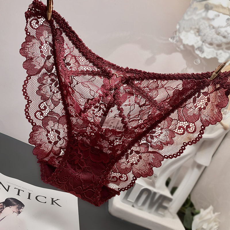 法式轻奢性感蕾丝内裤女无痕包臀时尚立体提花细带镂空女士三角裤