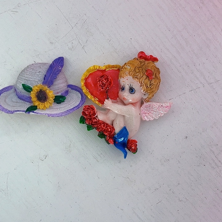 有机玻璃微瑕。        