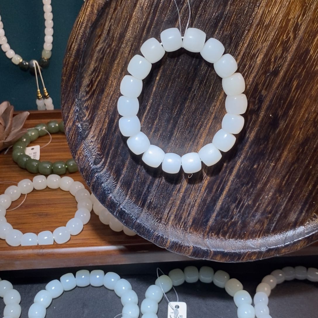 未镶嵌和田玉手链卡12直切