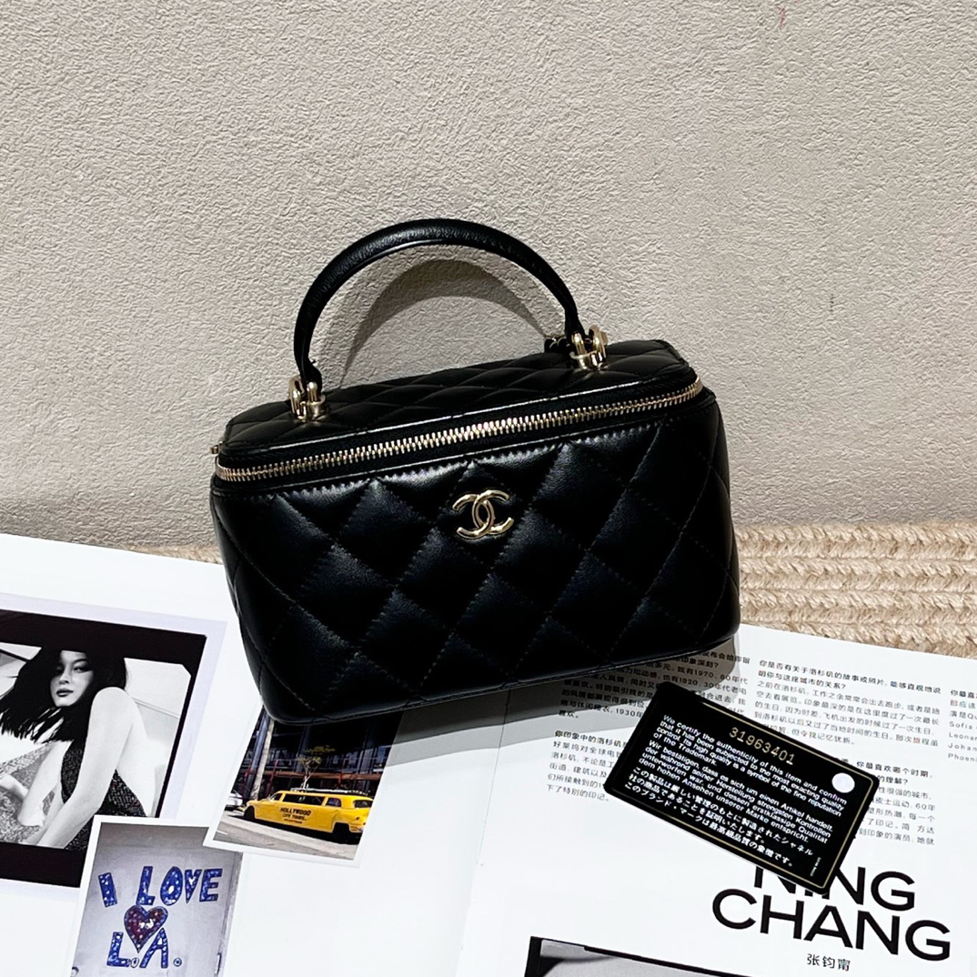 99新 Chanel/香奈儿 22P 黑金羊皮手柄长盒子单肩斜挎包