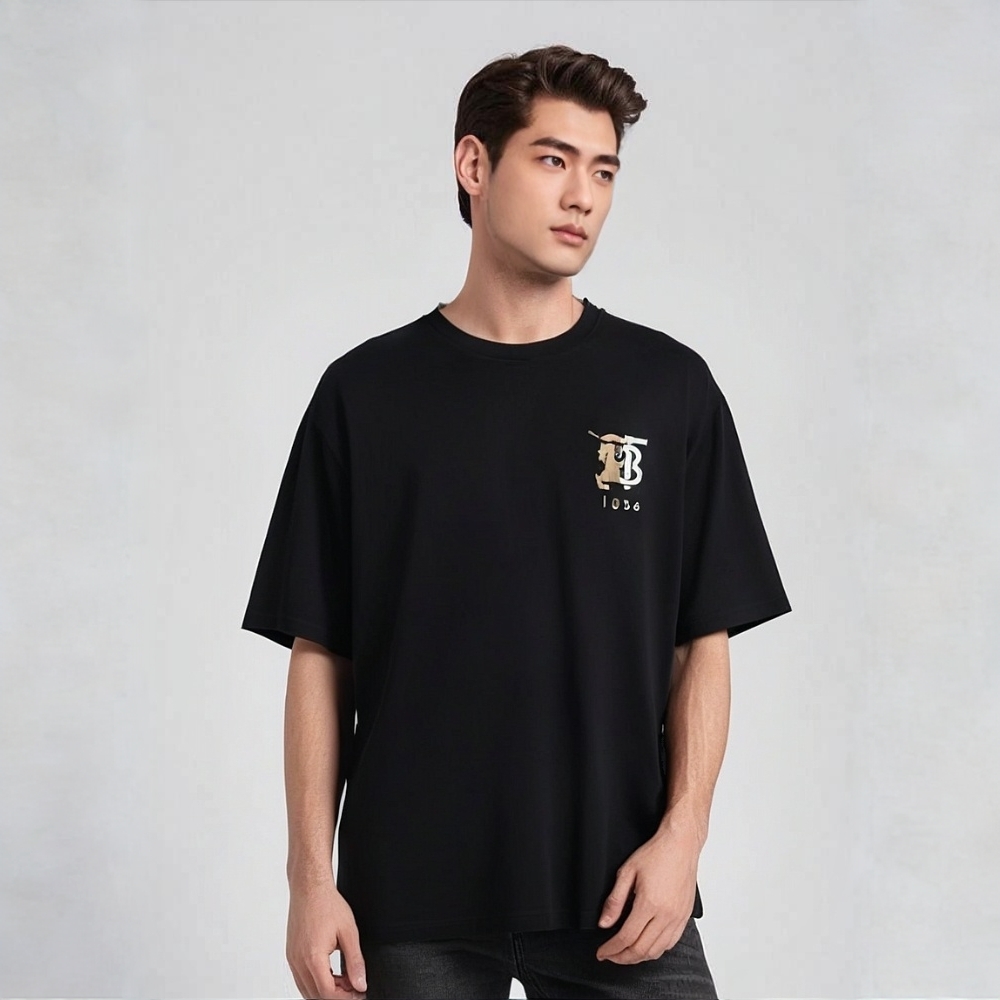 99新 BURBERRY/博柏利 16191991 刺绣战马logo短袖T恤 黑色 XL码