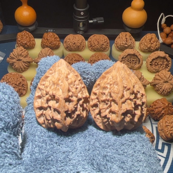 福***。把件文玩核桃十三陵鸡心39全品