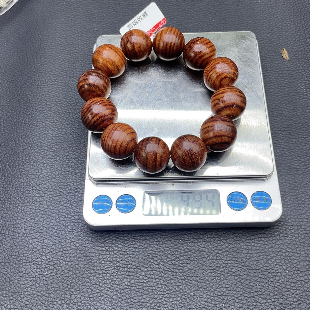 木质法国哈哈哈哈滚滚滚滚滚