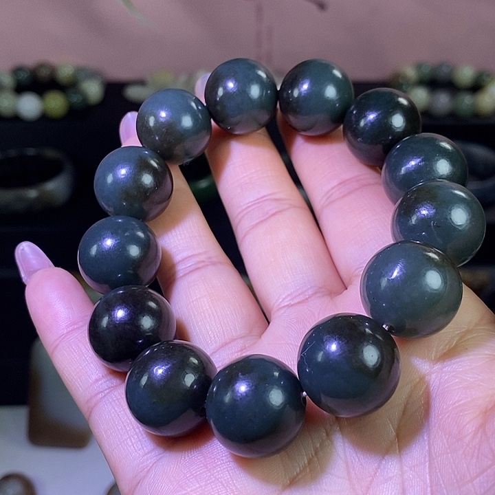 和田玉未镶嵌手链和田玉卡18