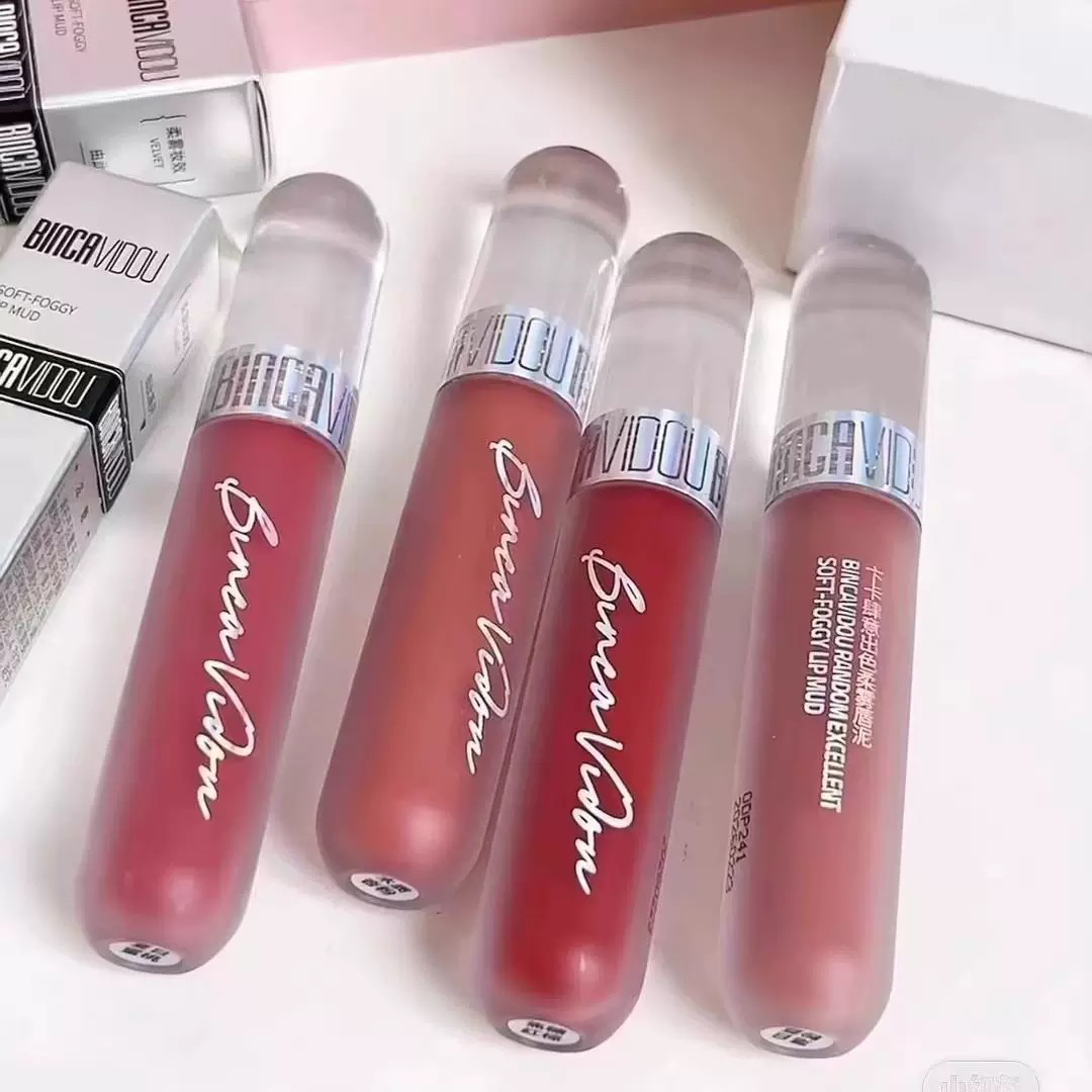 【小米米】卞卡-肆意出色柔雾唇泥