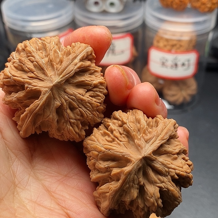 把件文玩核桃老款宫灯