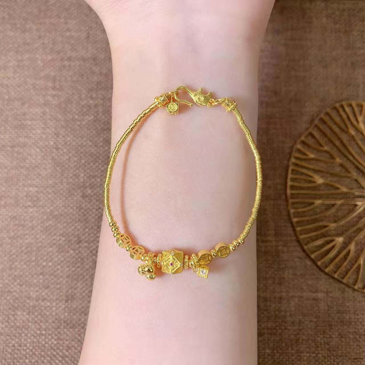 【伟新源】足金999 镶嵌工艺 铜钱多面体手链10.94克（附加98）