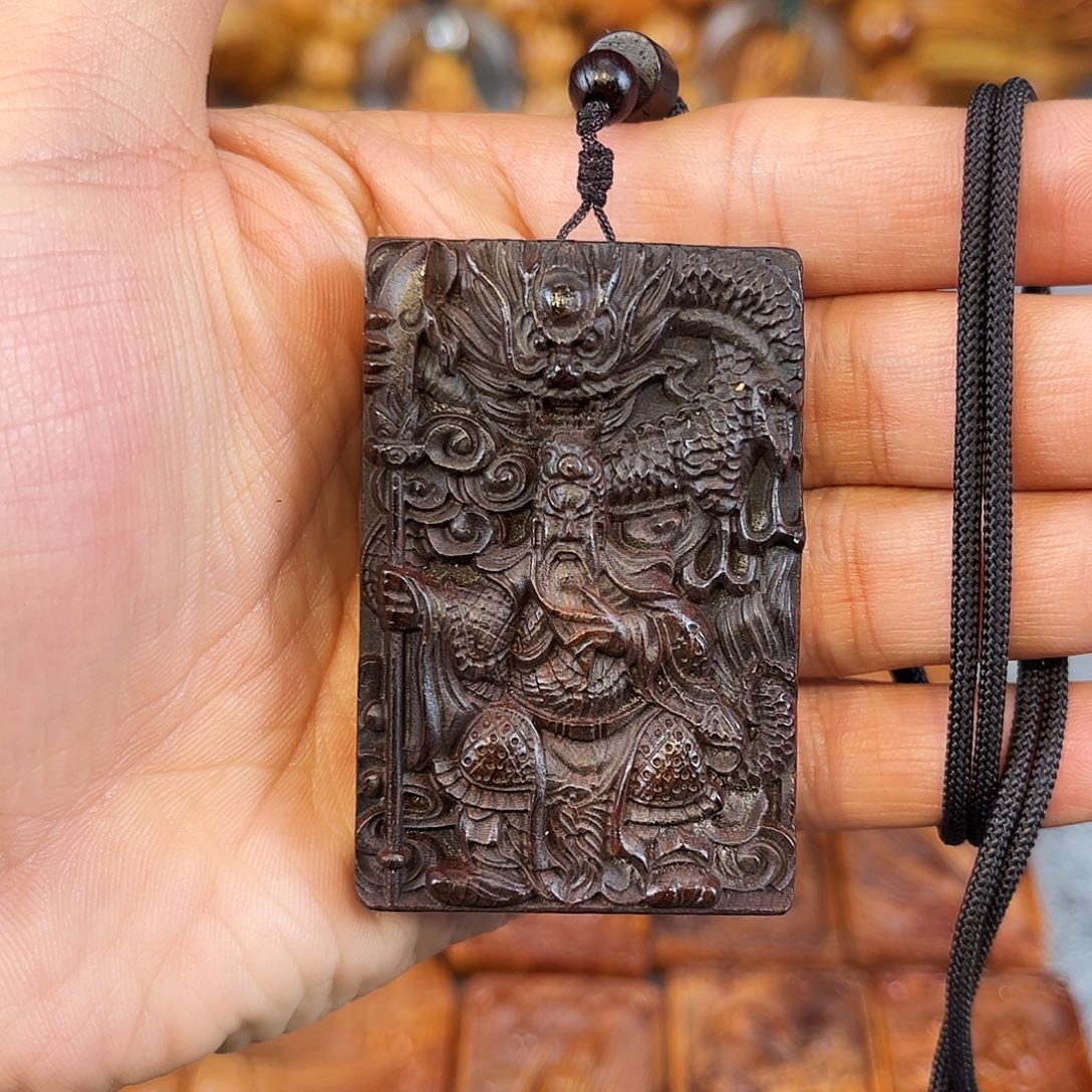 柏木（崖柏）雷雷把件