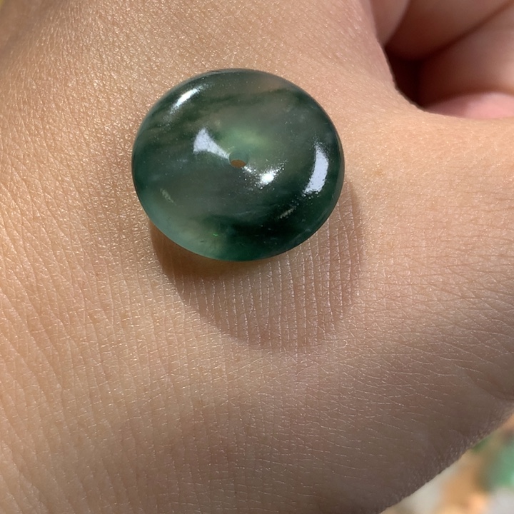 定制翡翠未镶嵌平安扣