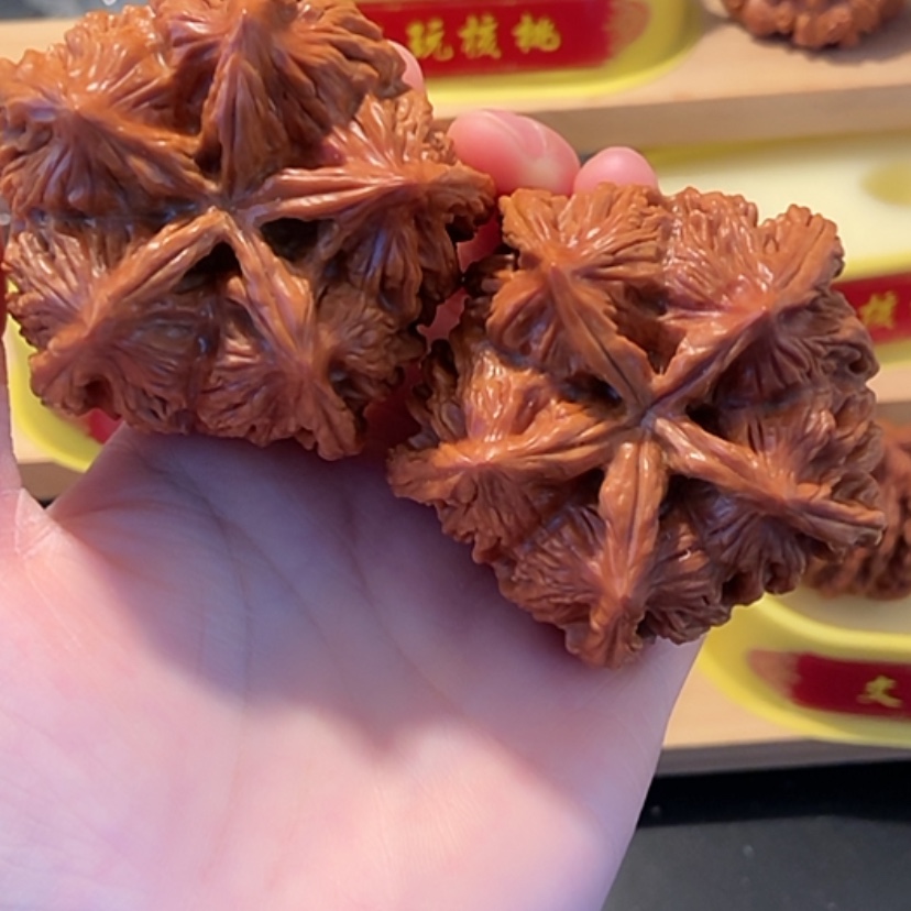 【闪购商品】橄榄核手串/手链哥**，核桃核桃