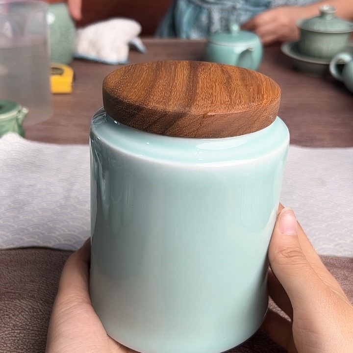 龙泉云间青瓷小米茶器