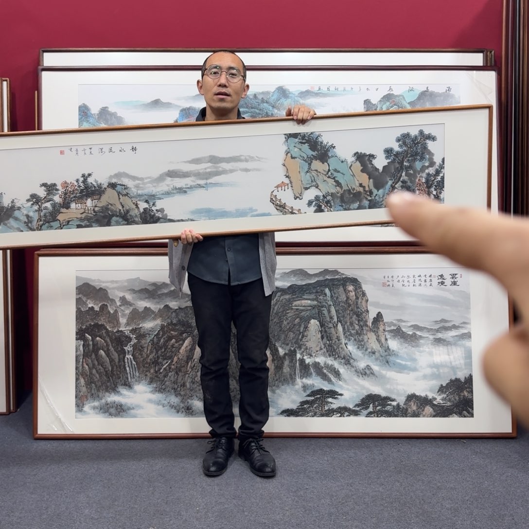 国画手绘作品带框